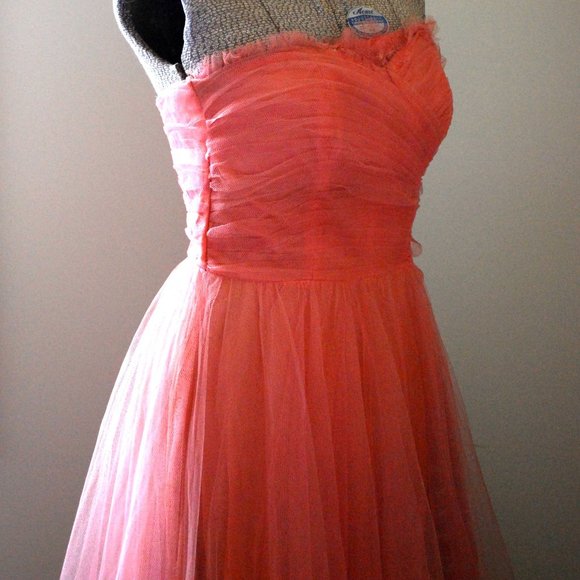 Crinoline Rose Strapless Dress - Picture 7 of 9